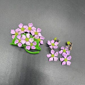 Vintage Purple Enamel Flower Brooch Clip On Earrings Jewelry Set Mid Century